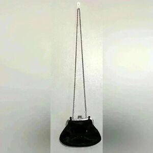 Purse perfect for a wedding or‎ date night. Black with silver accents.